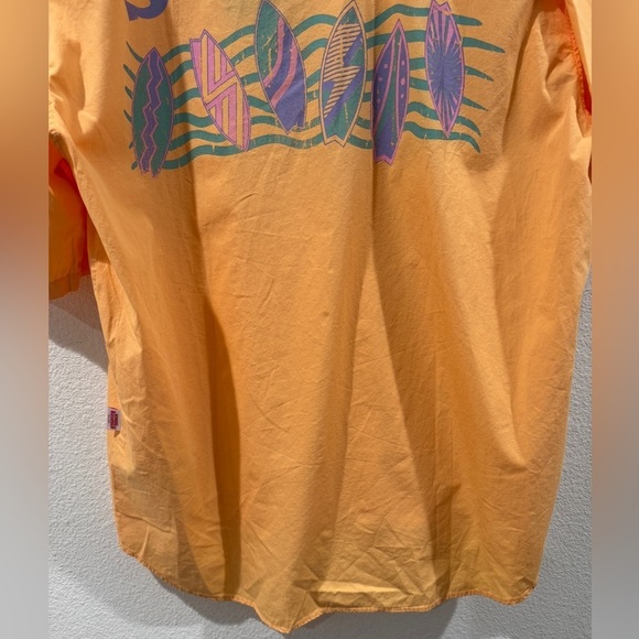 NWT QUIKSILVER X STRANGER THINGS THE MIKE SHORT SLEEVE SHIRT MOCK ORANGE Size L - Picture 12 of 16